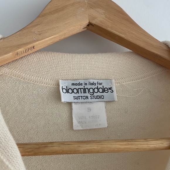 Vintage Cream Cardigan - Picture 2 of 4